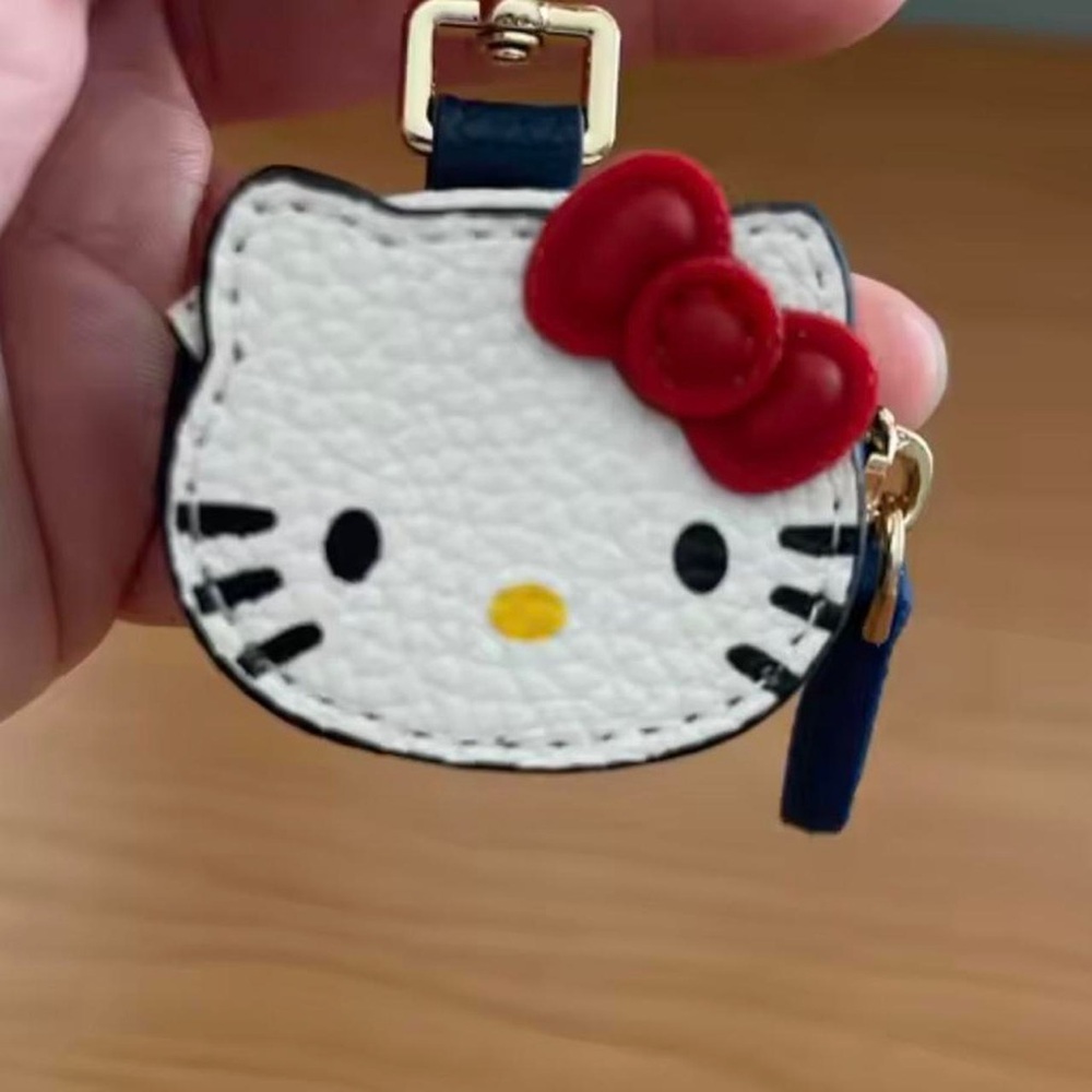 Hello Kitty Purse Bag Charm Keychain Sanrio Kawaii Coin AirTag AirPods - Picture 4 of 6